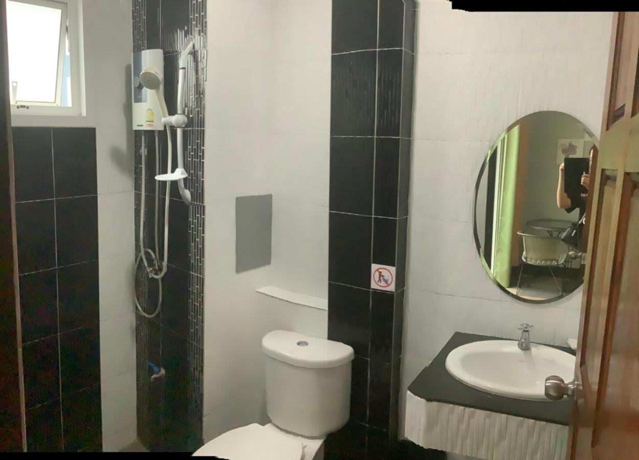 Phuket Nasa Hotel מראה חיצוני תמונה