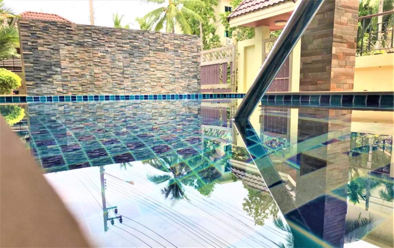 Phuket Nasa Hotel מראה חיצוני תמונה