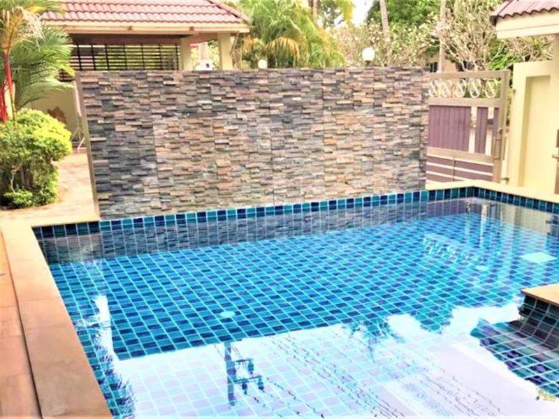Phuket Nasa Hotel מראה חיצוני תמונה